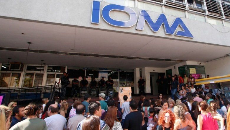 Legisladores opositores van por la recuperaciónde IOMA: ¿Qué dice el proyecto presentado en la Legislatura Bonaerense?