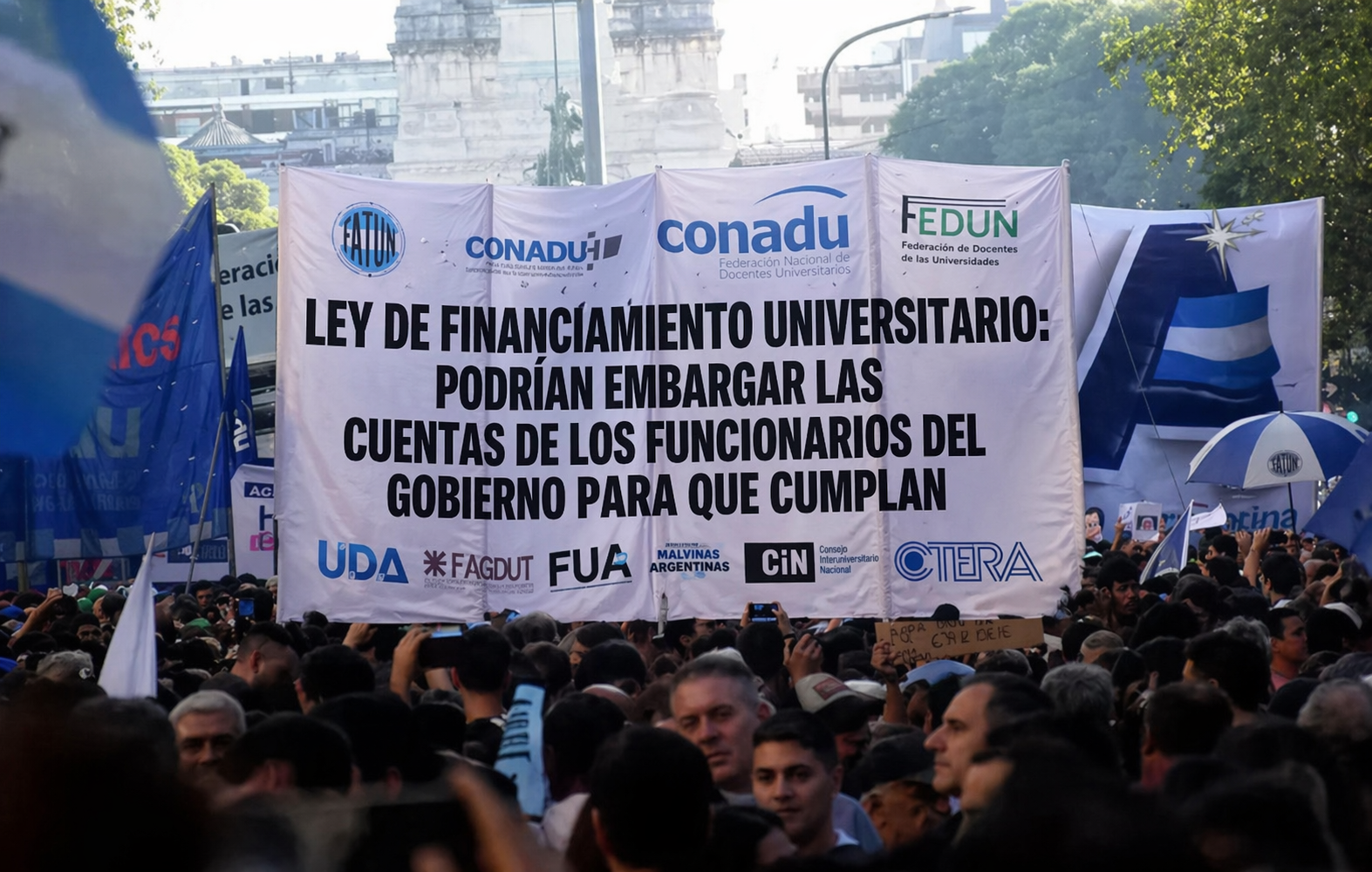 LEY DE FINANCIAMIENTO UNIVERSITARIO: PODRÍAN EMBARGAR LAS CUENTAS DE LOS FUNCIONARIOS DEL GOBIERNO PARA QUE CUMPLAN