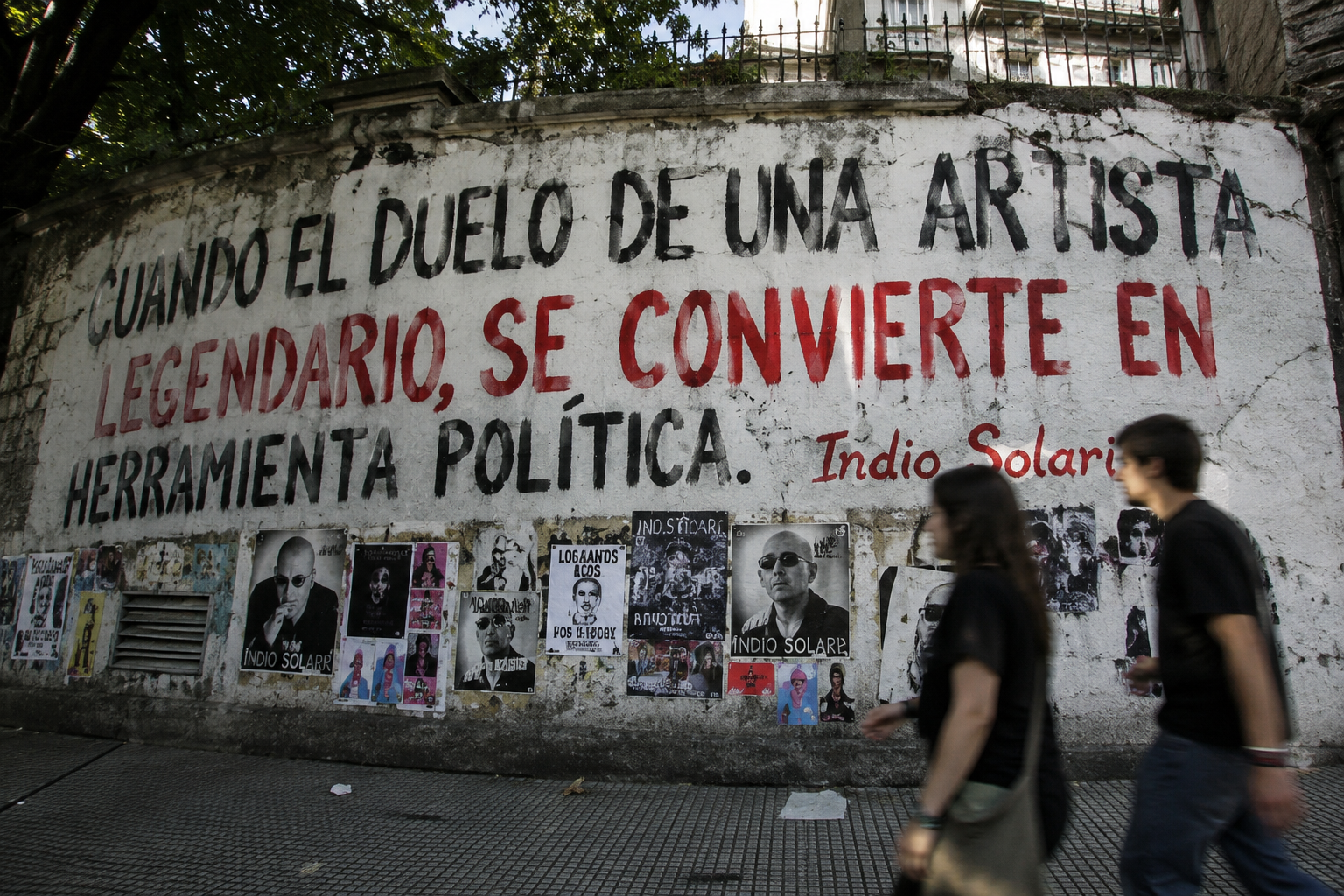 CUANDO EL DUELO DE UNA ARTISTA LEGENDARIO, SE CONVIERTE EN HERRAMIENTA POLÍTICA